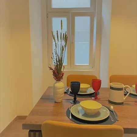 Charming With Pateo - Rituals&routines *